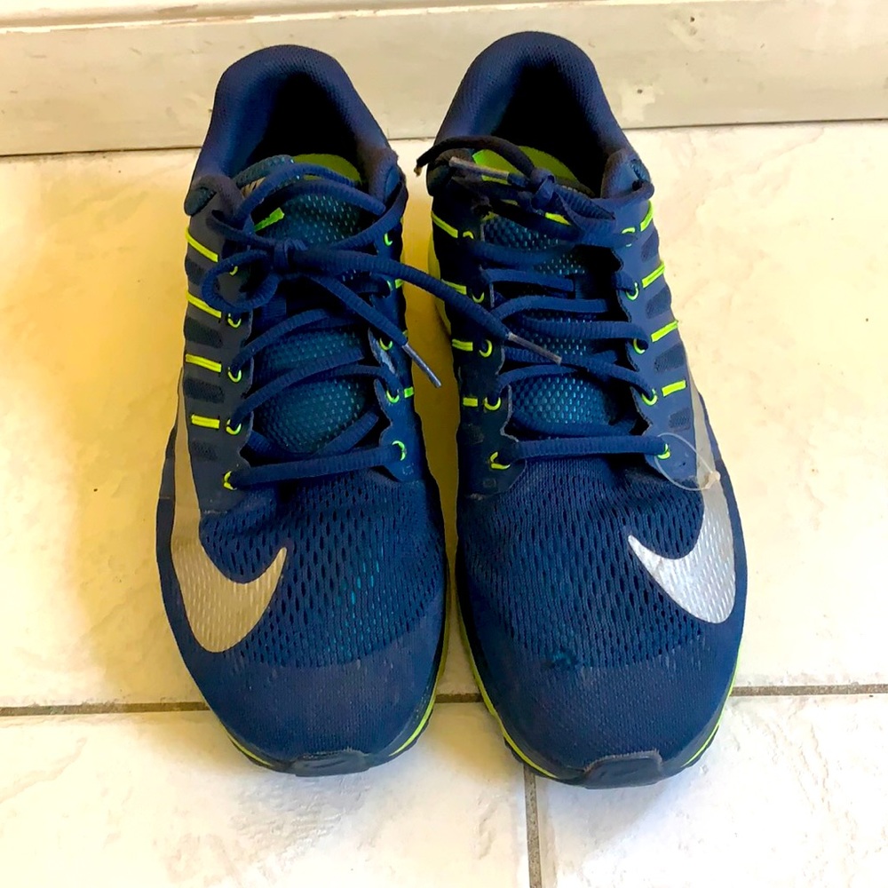 Nike Airmax Men’s Sneakers